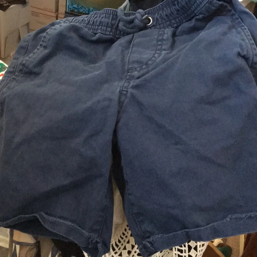 Gap kids shorts small